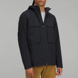 Lululemon Stretch Cargo Jacket in Black Size Medium